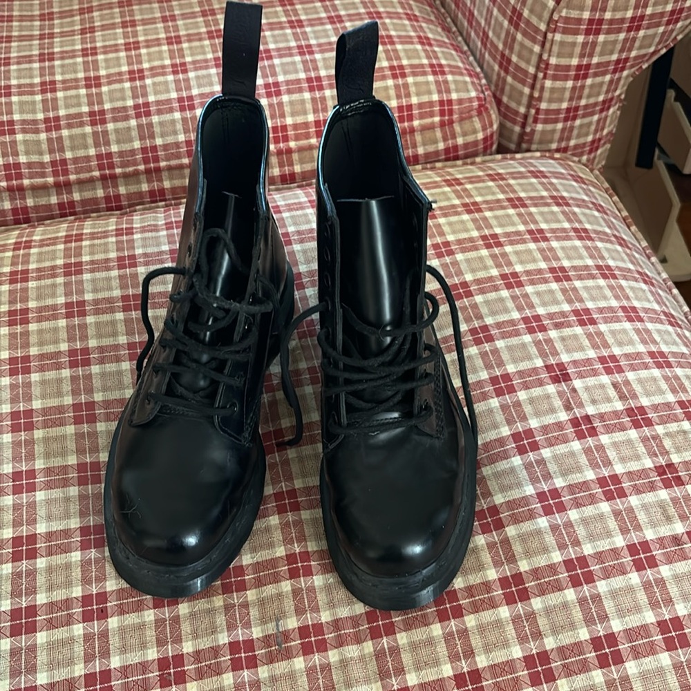 Doc Martin boots. Black. Size 9.